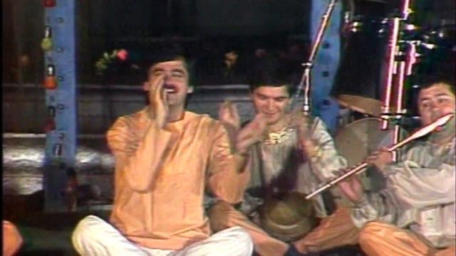 КАРОМАТУЛЛО КУРБОНОВ САНГИ МАЗОРАМ