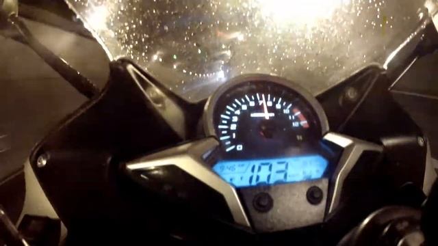 Honda CBR 250R + GoPro Hero2 смотреть онлайн