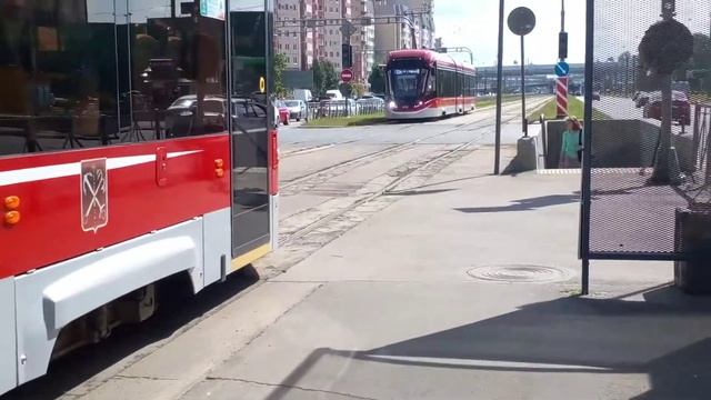 Трамваи Витязь-М. Ул. Яхтенная. 19 маршрут. смотреть онлайн