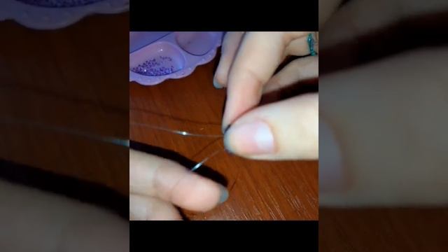 лёгкое колечко из бисера с бусиной.Супер просто. смотреть онлайн