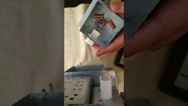 Магнетрон "НАЧАЛО))" смотреть онлайн