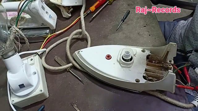 Philips steam iron repair Steam iron repair in hindi how to repair Philips steam iron смотреть онлайн