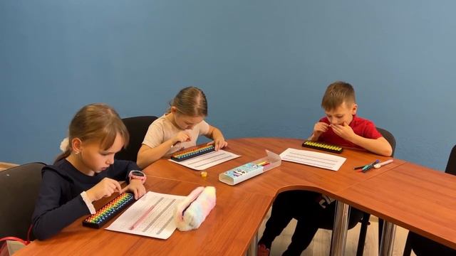 Что такое ментальная арифметика? Отвечает методист школы развития интеллекта в Yes смотреть онлайн