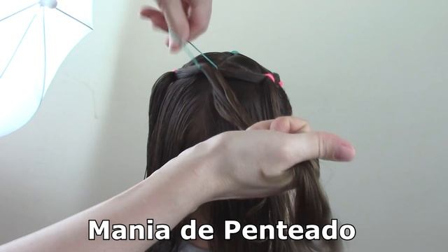 Penteado Infantil com elásticos coloridos e Maria Chiquinha смотреть онлайн