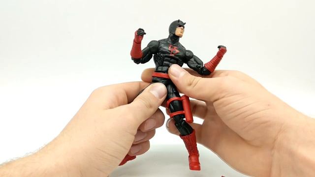 Обзор фигурок Marvel Legends Daredevil and Elektra SP//DR BAF смотреть онлайн