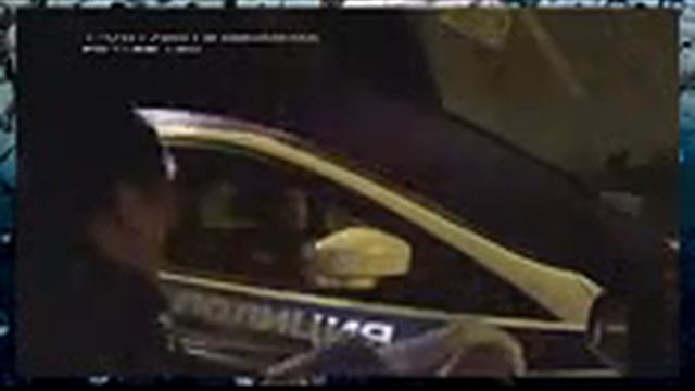 Polislərlə ən Gülməli Hadisələr Secilmiş ən Gülməli Prikollar  Yıxilmalar, Gülünc Vəziyətlər