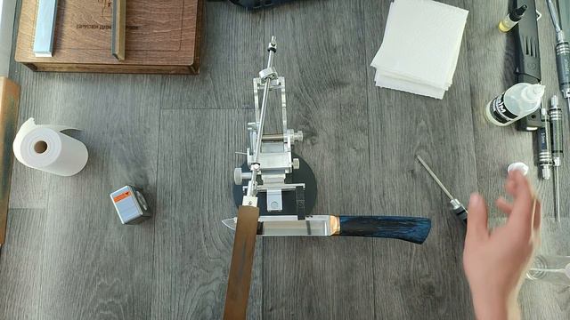 Заточка Бичака от мастера Алихана Эркенова, сталь N690 смотреть онлайн