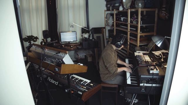 Piano Improvisation & Wind On The Water смотреть онлайн