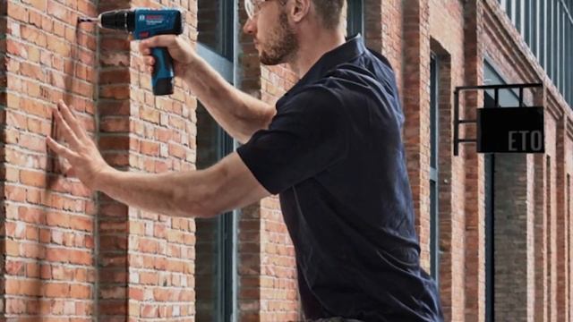 Аккумуляторная Дрель-Шуруповерт Bosch GSB 120-LI Professional (06019G8100) смотреть онлайн