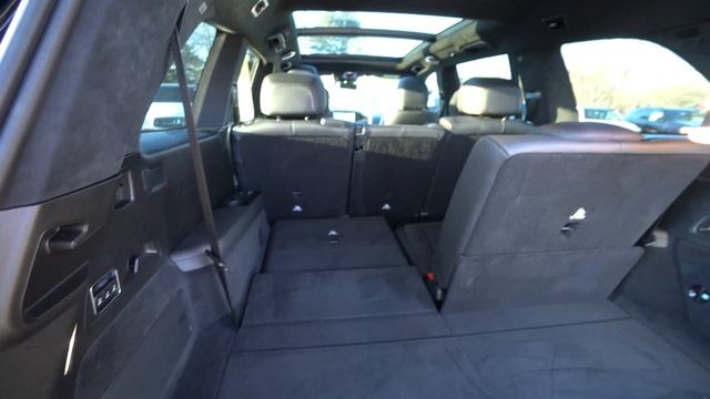 2021 Mercedes-Benz GLS 63 AMG SUV | Video tour with Tom смотреть онлайн