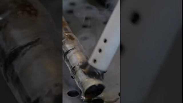 Установка STEELGUARD 425 способна очистить ржавчину с образца из нержавейки смотреть онлайн