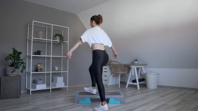 Step Aerobic Fortgeschritten - Back To Screen // Advanced - Schwer // Cardiotraining // Choreo