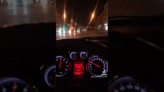 Пешеходы не переходите не в положенных местах дорогу!!! Я тормозить не буду ? ? ☠️ смотреть онлайн
