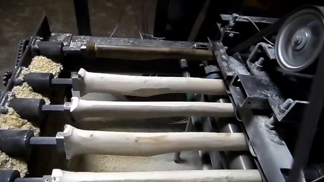 Копировально-фрезерный станок SKF-4 - изготовление топорища (фрезерование со шлифовкой) смотреть онлайн