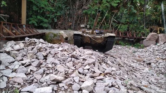 RC tank T90 masters the military training area perfectlyТ90 отлично справляется с боевой подготовко смотреть онлайн