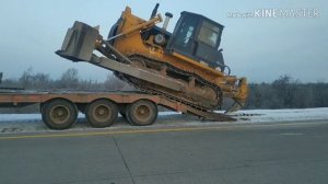 Погрузка на трал- Бульдозера shantui SD23 Buldozerni tralga chiqish jarayoni