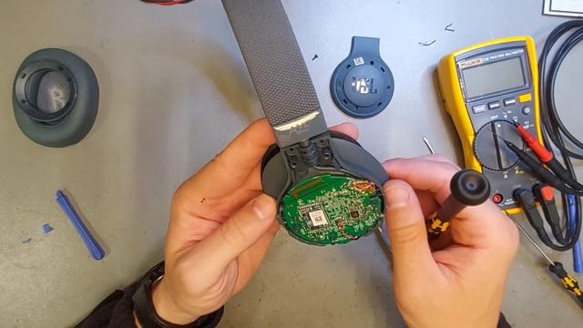 JBL E65BTNC Wireless Headphones Teardown, Dismantle, Battery Replacement, Repair смотреть онлайн
