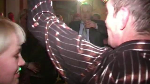 Конкурс хоровод с рюмочками на юбилее смотреть онлайн