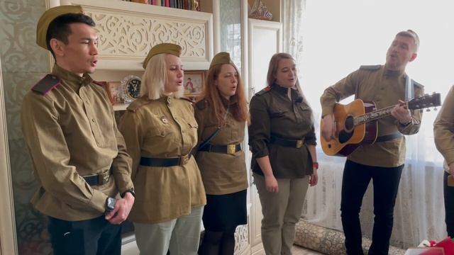 Железнодорожники Сургута поздравили тружеников тыла с Днём Победы песнями смотреть онлайн