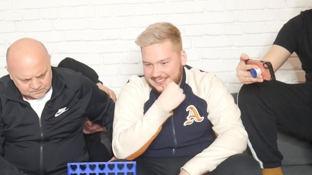 ВЫИГРАЙ в КРЕСТИКИ НОЛИКИ - ПОЛУЧИ ПРИЗ / НЕЧАЙ ФЕДОС ГАМУЛА САНЯ смотреть онлайн