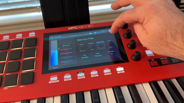 Akai MPC Key 37 vs MPC Key 61 - Which is Better? смотреть онлайн