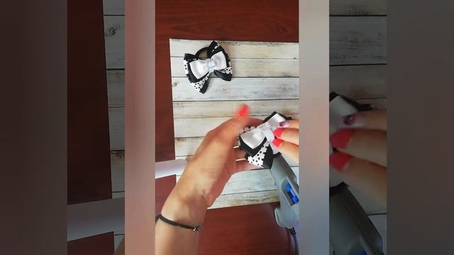 DIY/Школьные бантики /Галстук бабочка для девочек /Бантики из репсовых лент/Новинки канзаши 2019 смотреть онлайн