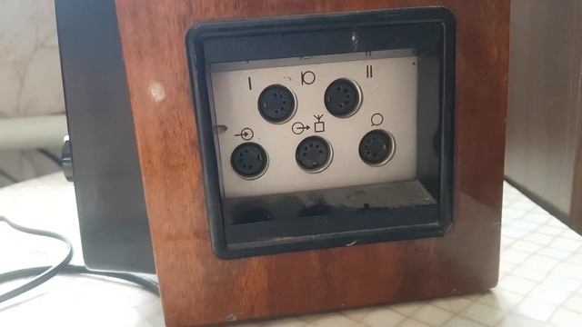 Бабинный магнитофон Юпитер-203 - звук как в Кинотеатре) подключаем к TV смотреть онлайн