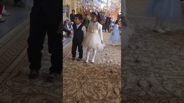 Первый вальс Давида/ 다윗의 첫 번째 왈츠 смотреть онлайн