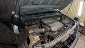 Toyota Sequoia 5.7 Замена масла и фильтров !!!