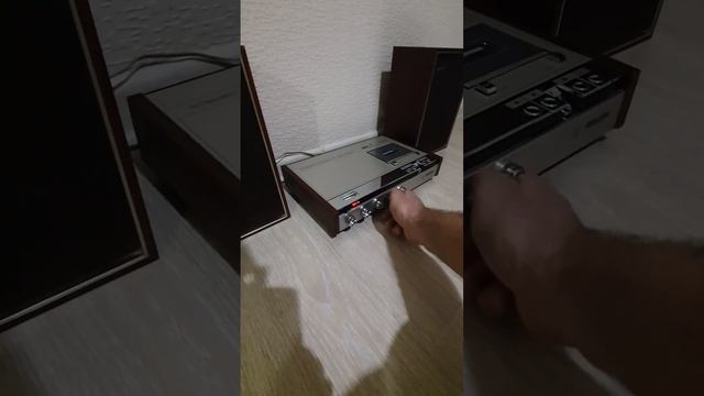 Philips N2400 смотреть онлайн
