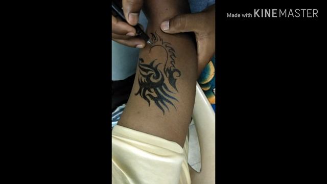Simple cool outer biceps tattoos design for boys смотреть онлайн