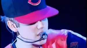 Justin Bieber - Favorite Girl  LIVE HD 2011
