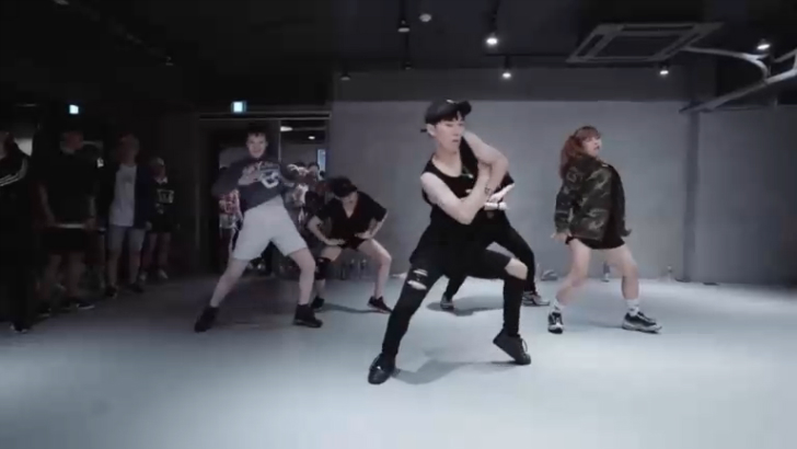 Koosung Jung / Turn Down For What - Lil Jon смотреть онлайн