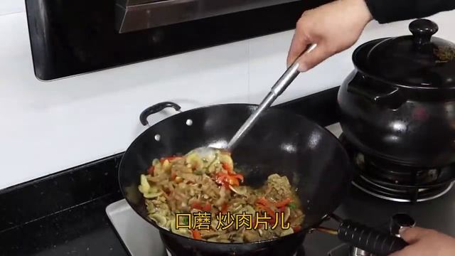 1鸽胜9鸽，胖哥买老鸽子给丈人补身体，小杜夸他很用心！【胖哥有杜】 смотреть онлайн