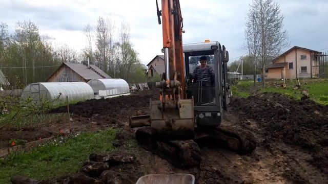 Хитачи zx40 Работа захватом . смотреть онлайн