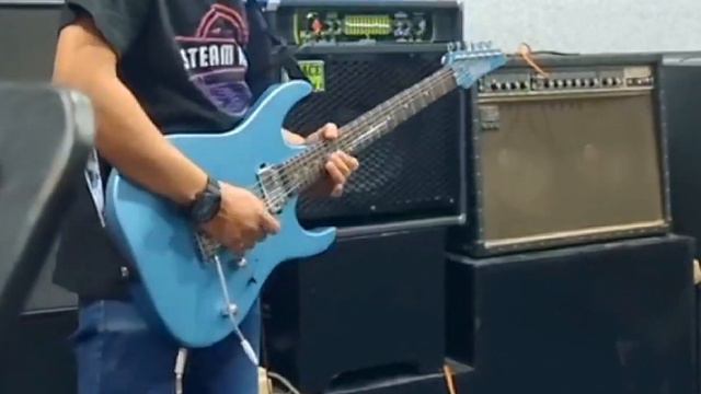 Ibanez GRX120SP Guitar Jamming смотреть онлайн