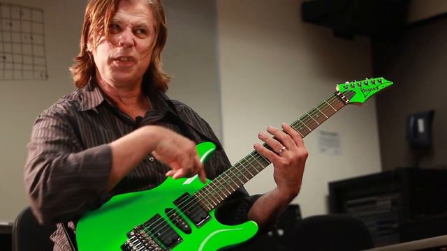 Ibanez 25th Anniversary S-Series смотреть онлайн