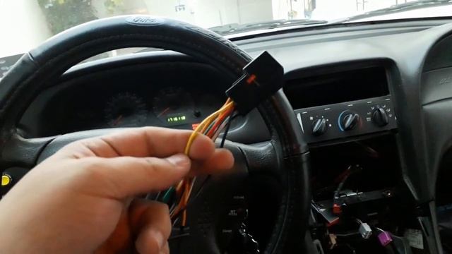 031 TUTORIAL instalacion autostereo 2 din en mustang gt 94-04 смотреть онлайн