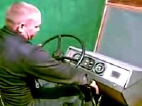 Инструктор_по_вождению_жгет...