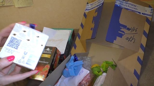 РАСПАКОВКА ПОСЫЛКИ ИЗ КАЗАНИ / ЧТО НАМ ПРИСЛАЛИ? / АЛИСА ИЗИ ПЕТС смотреть онлайн