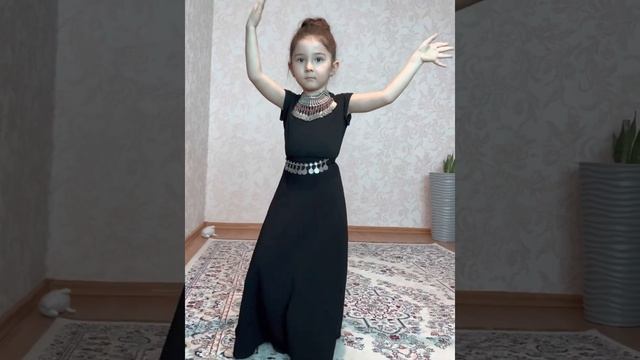 Лезгинка от Ясмины смотреть онлайн