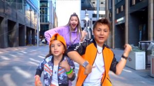 Кто лучше поет? КИКИДО против Boys and Toys! Клип ВЗОРВЕМ ИНСТАГРАМ vs СКРЕПЫШИ! Камиль и Амелька?