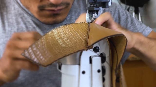 КАК ПРОИЗВОДЯТСЯ ОБУВЬ MERRWILL МАЛЬЧИК | HOW MERRWILL MALCHIK SHOES ARE MADE смотреть онлайн