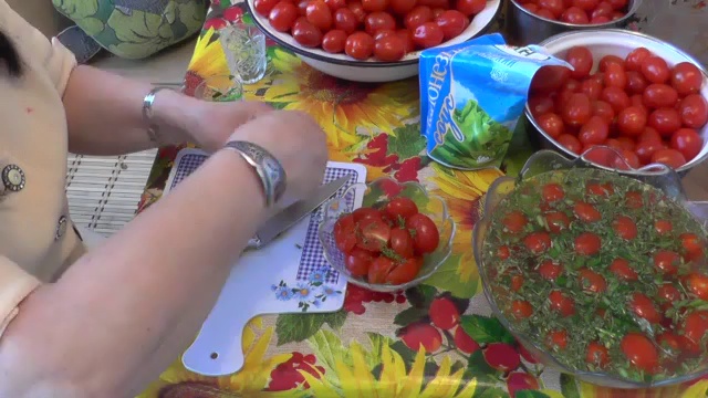Не калорийный салат из помидоров Черри на ужин. Мой опыт похудения. смотреть онлайн