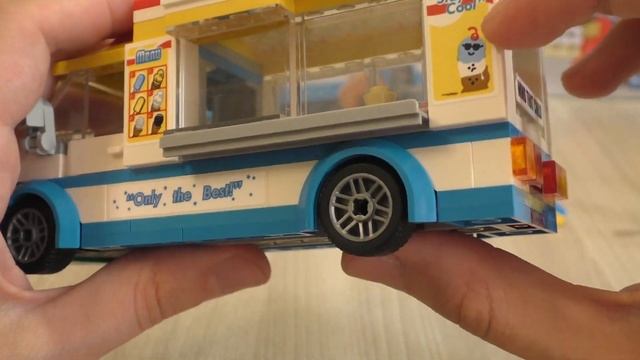 LEGO City 60253 Ice Cream Truck - Фургон мороженщика смотреть онлайн
