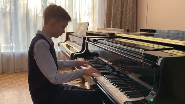 Слесарев Михаил 6 класс. Э.Григ - Поэтическая картинка 1 смотреть онлайн