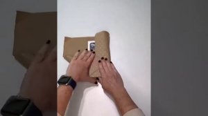 как правильно упаковать телефон , подарок