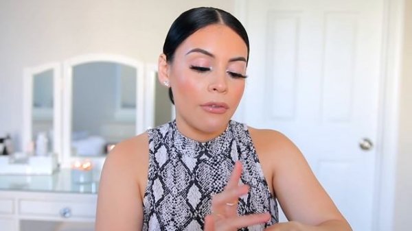 ELF MAKEUP MUST HAVES! BEST DRUGSTORE MAKEUP PRODUCTS ?