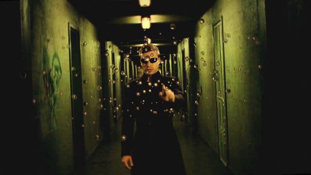 Нео уклоняется от пуль Клавы Коки и ее агентов смотреть онлайн