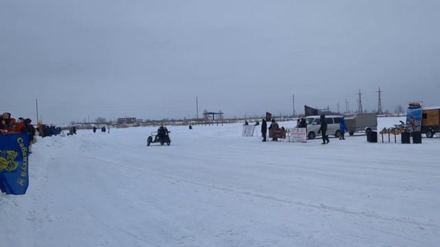 Наши соревнования и с нами наш лучший комментатор, ведущий Ваня Иванов.????? смотреть онлайн